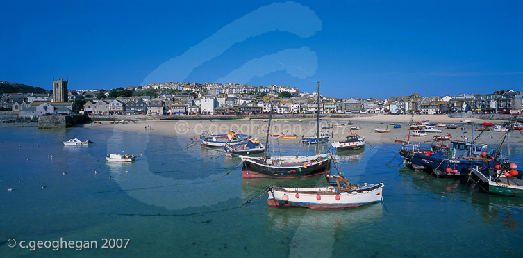 St Ives Harbour, rising tide